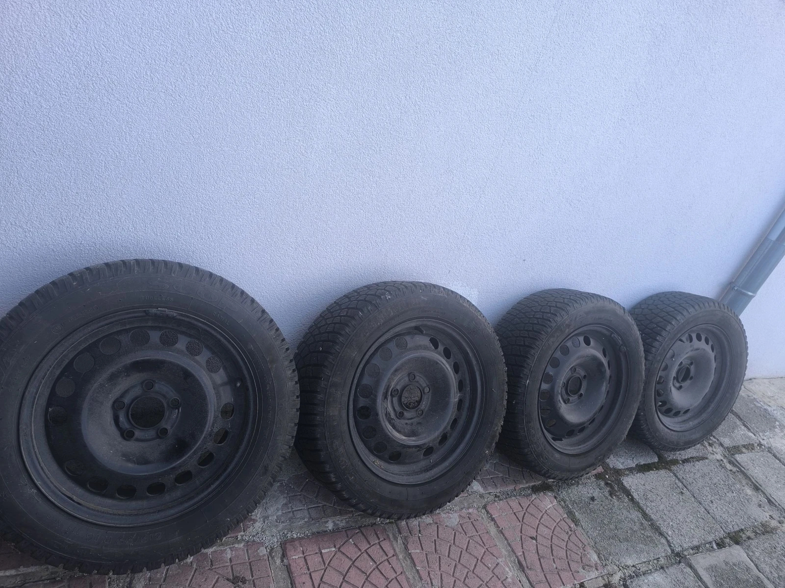    215/55R16 | Mobile.bg   1