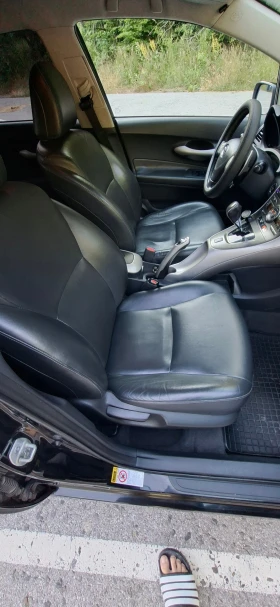 Toyota Auris, снимка 7