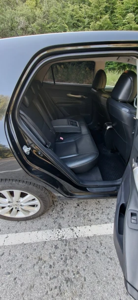 Toyota Auris, снимка 8