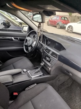 Обява за продажба на Mercedes-Benz C 220 2.2 ~20 000 лв. - изображение 2