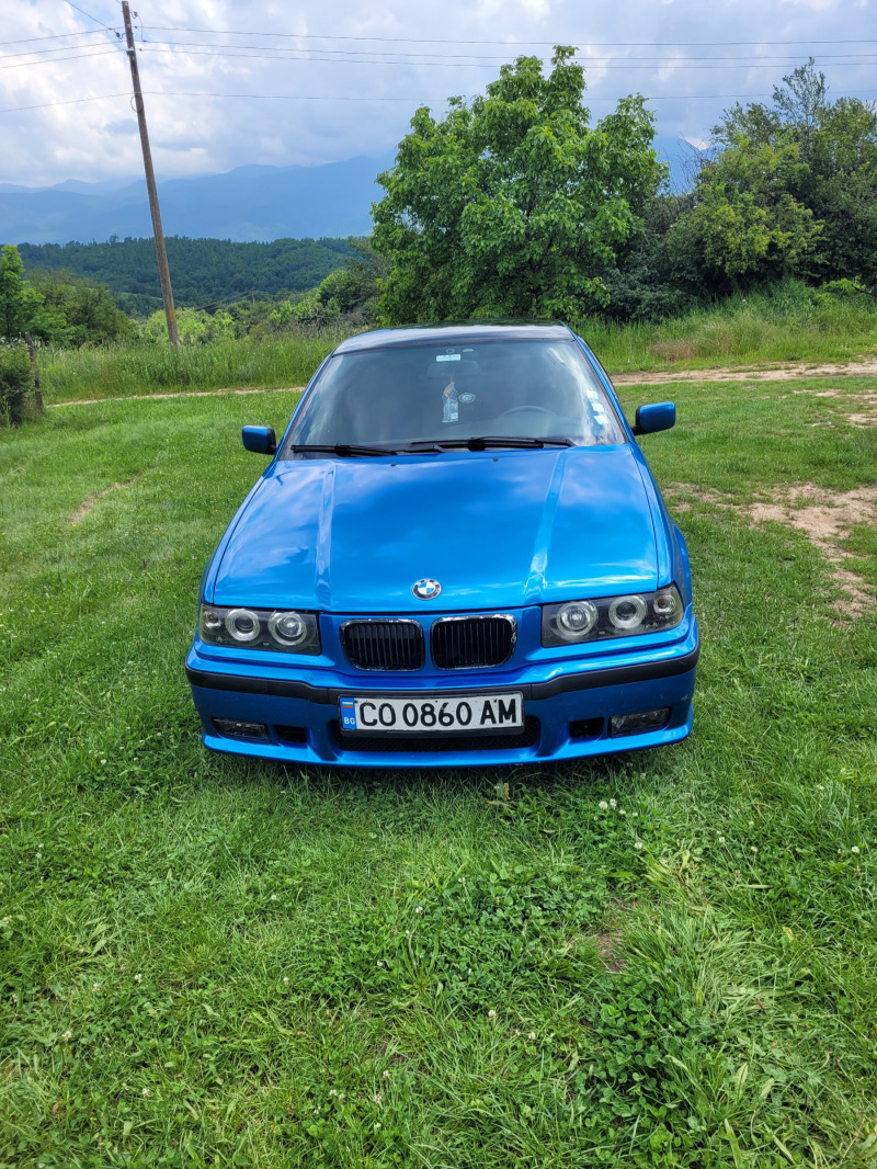BMW 320 Е36, снимка 1 - Автомобили и джипове - 46220298