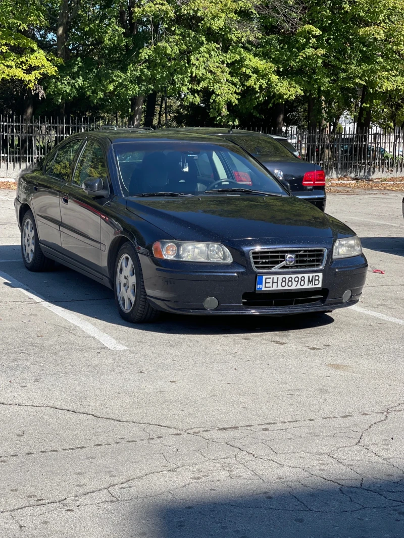 Volvo S60 D5, снимка 3 - Автомобили и джипове - 47565669