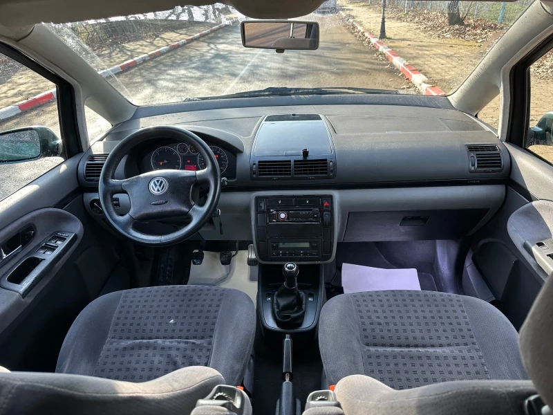 VW Sharan 1.9 TDI 6+ 1, снимка 8 - Автомобили и джипове - 48912686