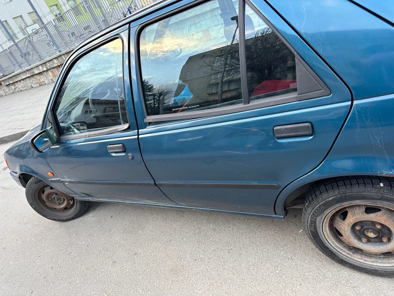 Ford Fiesta 1.3, снимка 7 - Автомобили и джипове - 49108326