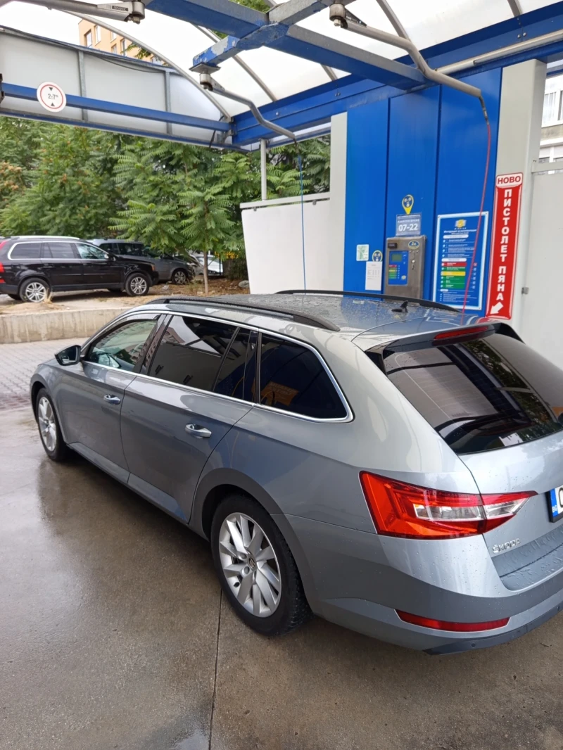 Skoda Superb, снимка 6 - Автомобили и джипове - 52394244