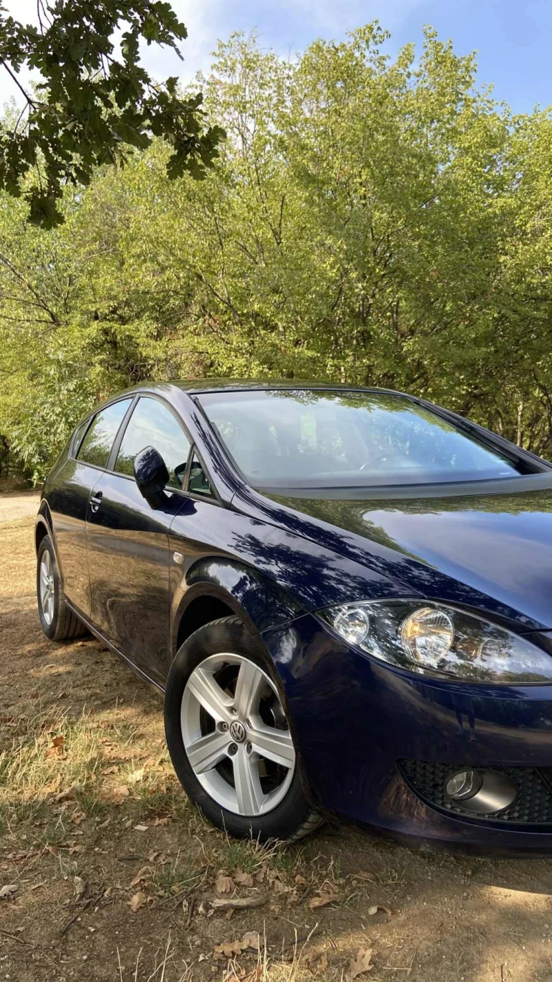 Seat Leon 1.6, снимка 4 - Автомобили и джипове - 52596956