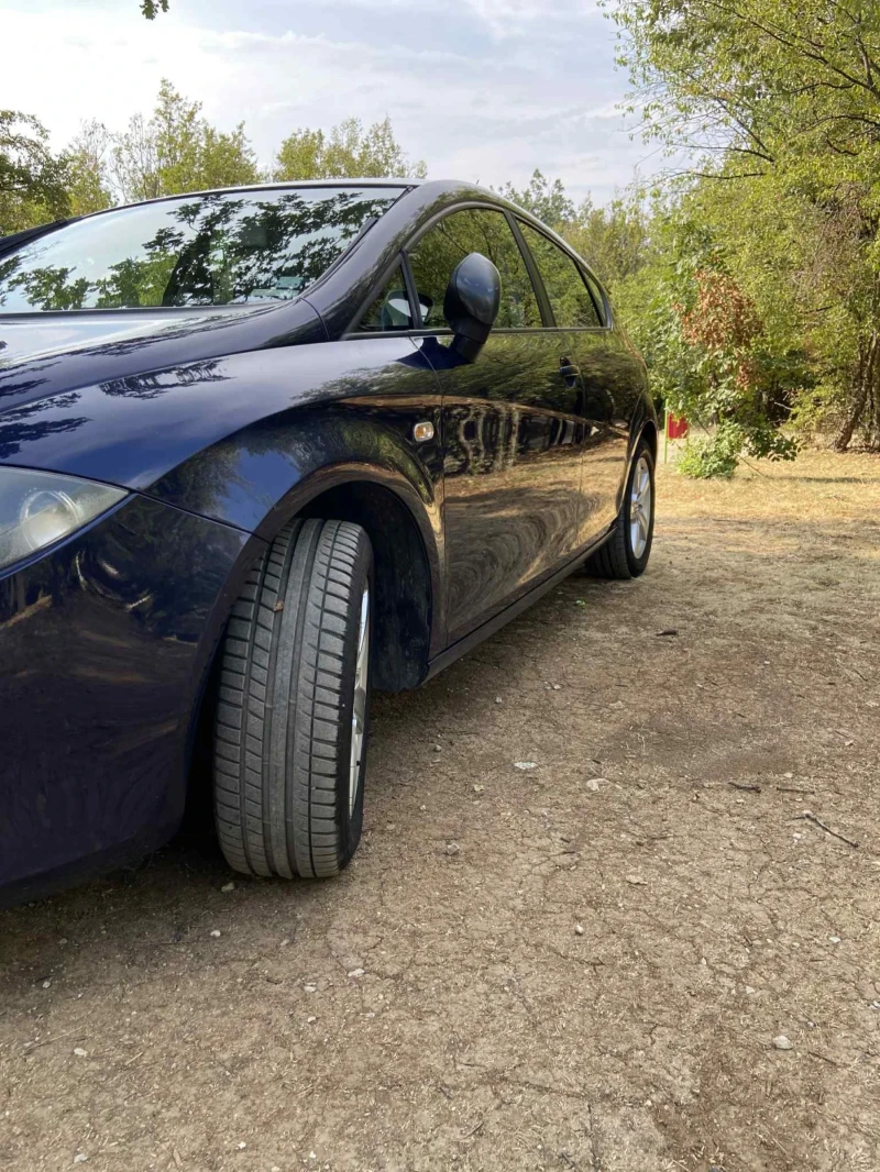 Seat Leon 1.6, снимка 6 - Автомобили и джипове - 52596956
