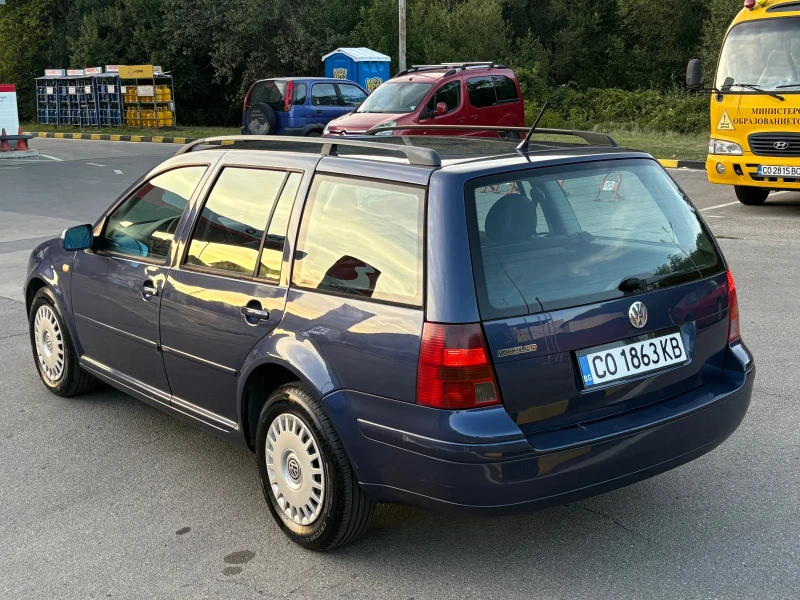 VW Golf КОМБИ, снимка 5 - Автомобили и джипове - 52657009