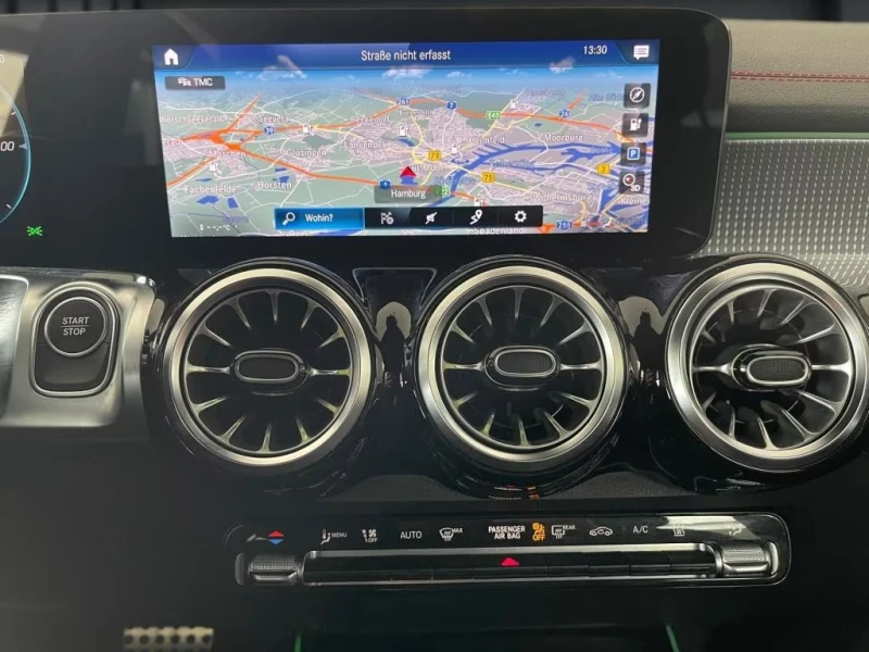 Mercedes-Benz EQB 250/AMG/190HP/CAM/CARPLAY/LED/VCONTROL/L.ASS/846f, снимка 10 - Автомобили и джипове - 52145239