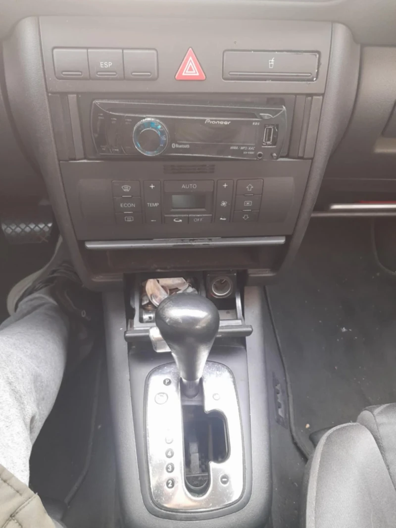 Audi A3 1.8 т , снимка 6 - Автомобили и джипове - 52656440