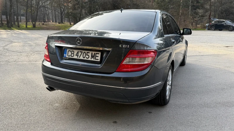 Mercedes-Benz C 220, снимка 5 - Автомобили и джипове - 52839082