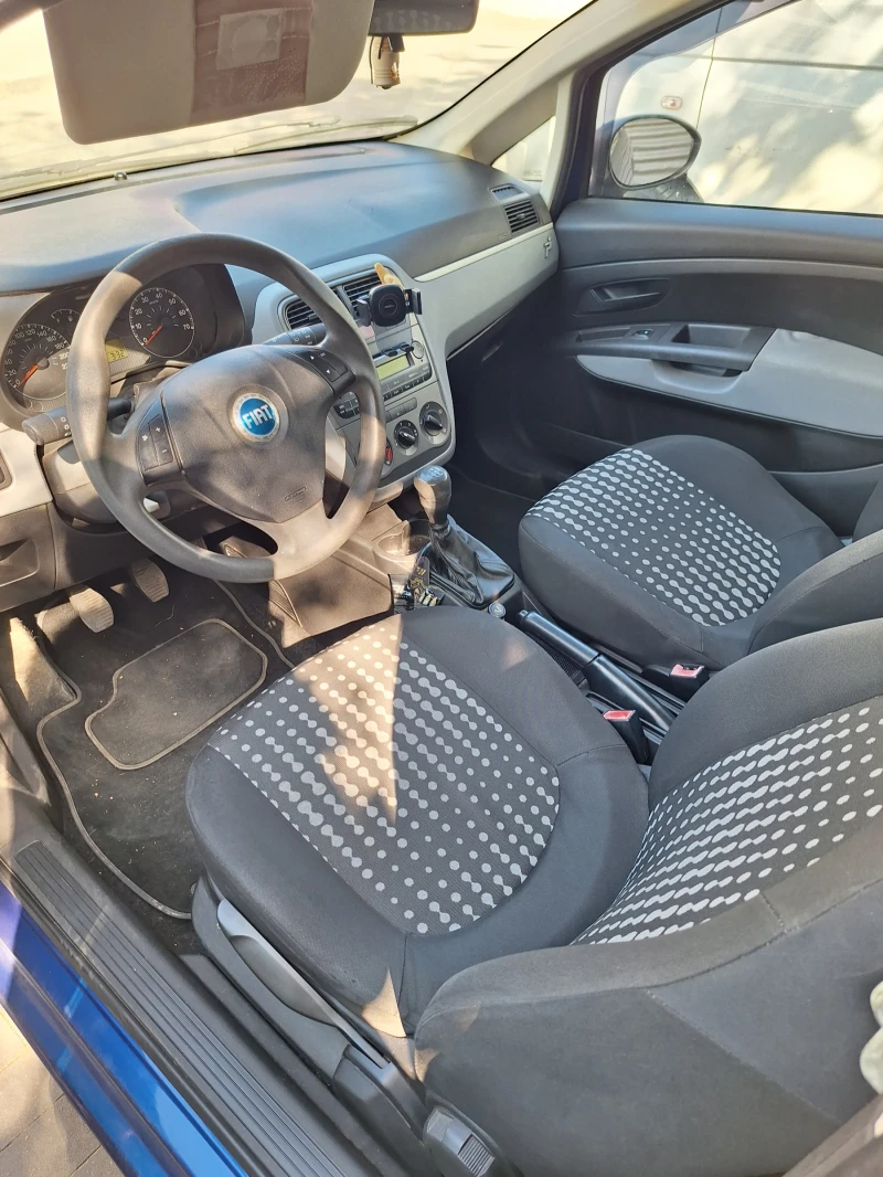 Fiat Punto 1.3 Multijet , снимка 11 - Автомобили и джипове - 53176758