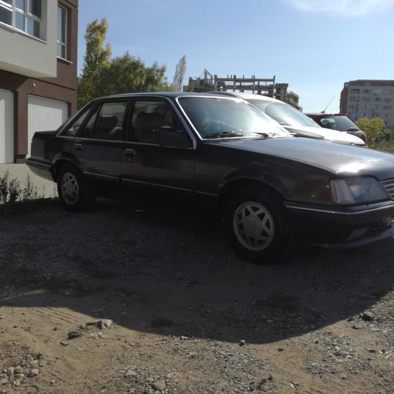 Opel Senator 3.0 i, снимка 3 - Автомобили и джипове - 45991993