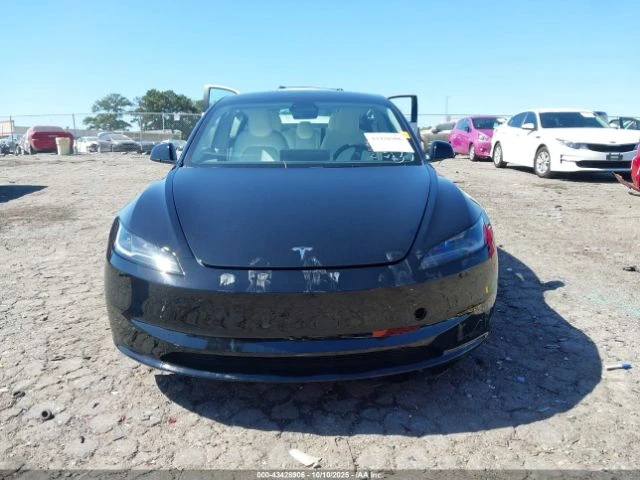 Tesla Model 3 LONG RANGE DUAL MOTOR ALL-WHEEL DRIVE, снимка 8 - Автомобили и джипове - 52749127