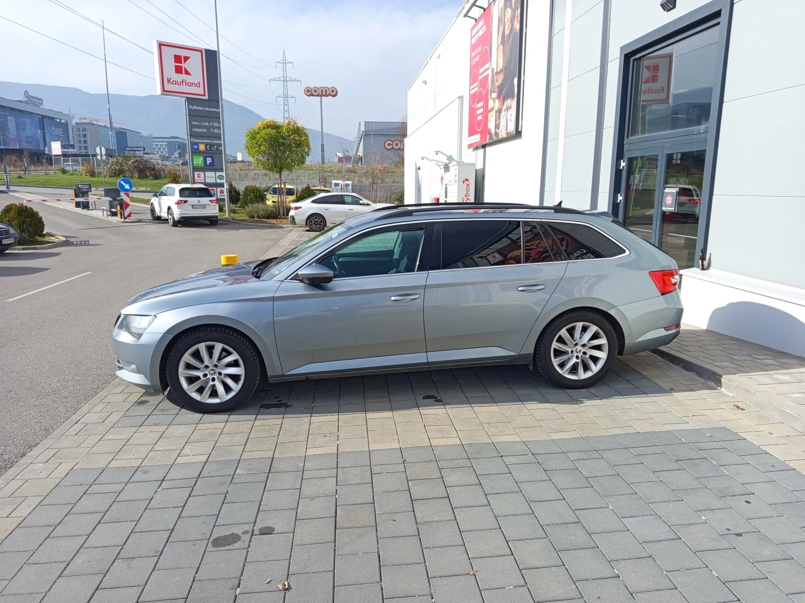 Skoda Superb, снимка 1
