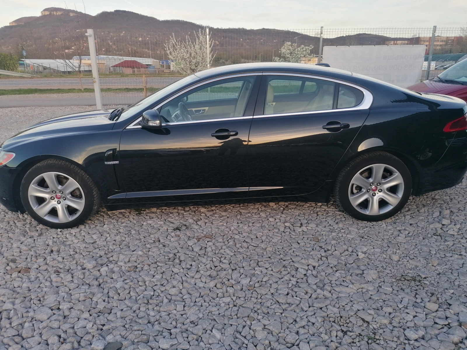 Jaguar Xf  - изображение 3