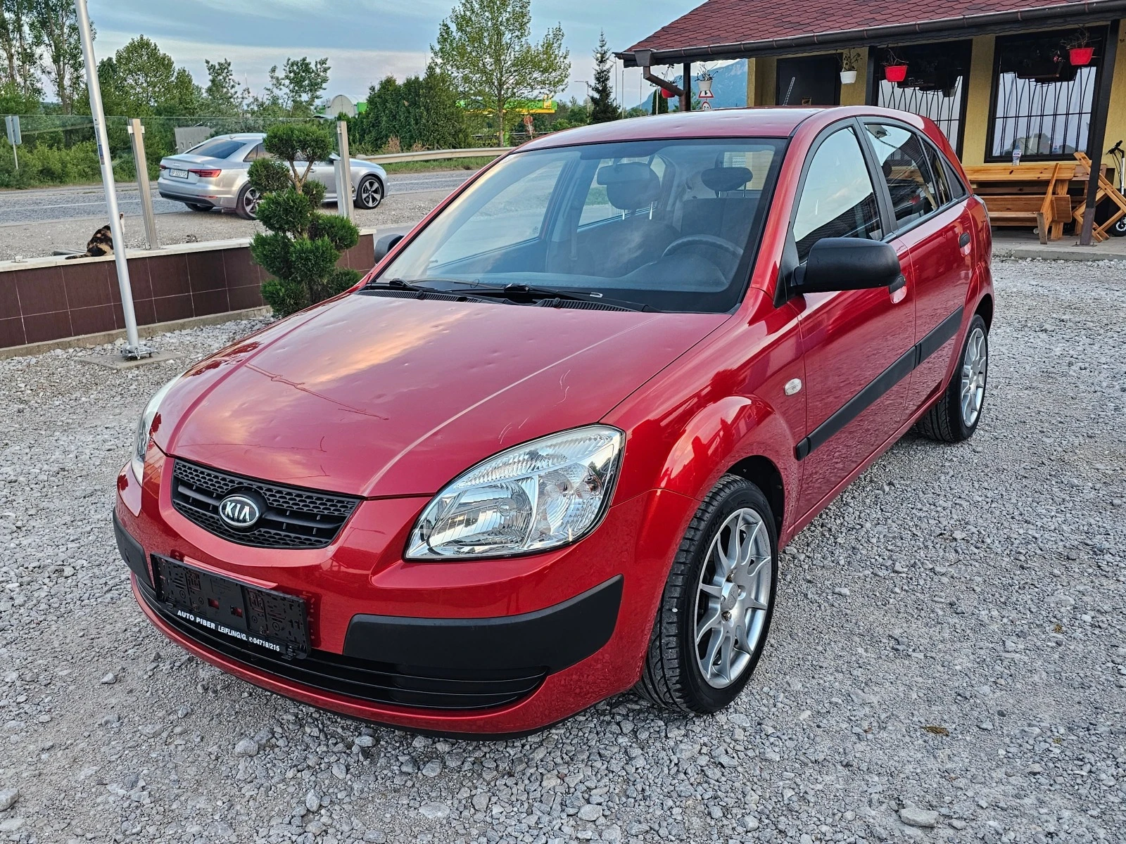 Kia Rio 1.4i КЛИМАТИК РЕАЛНИ КИЛОМЕТРИ - [1] 