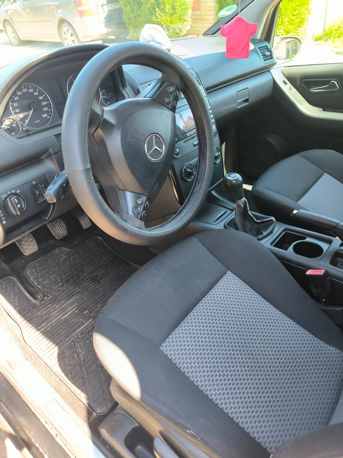Mercedes-Benz A 160  - изображение 8