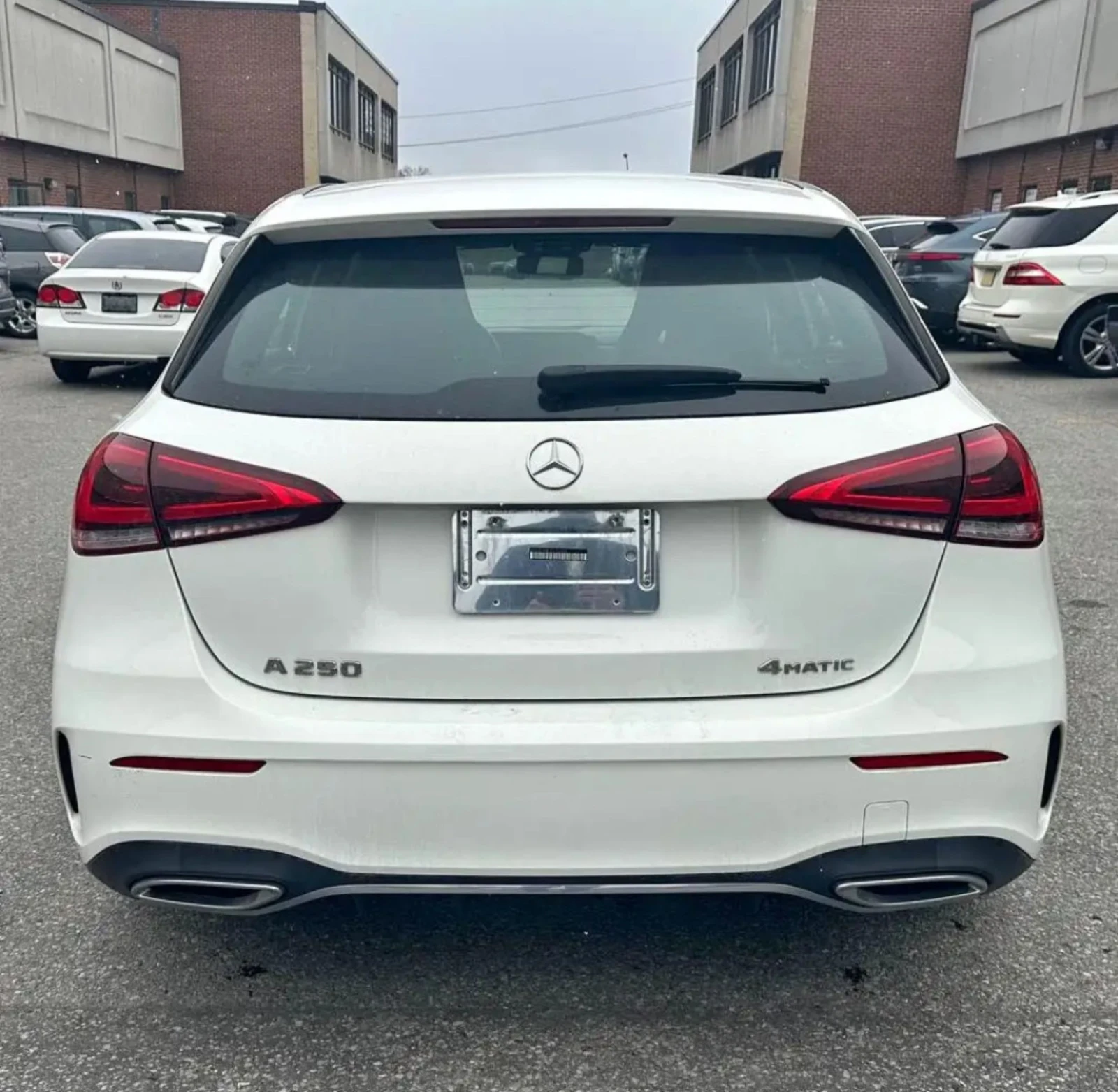 Mercedes-Benz A 250  * AMG пакет* * АвтоКредит* (ЦЕНА ДО БГ) - изображение 6