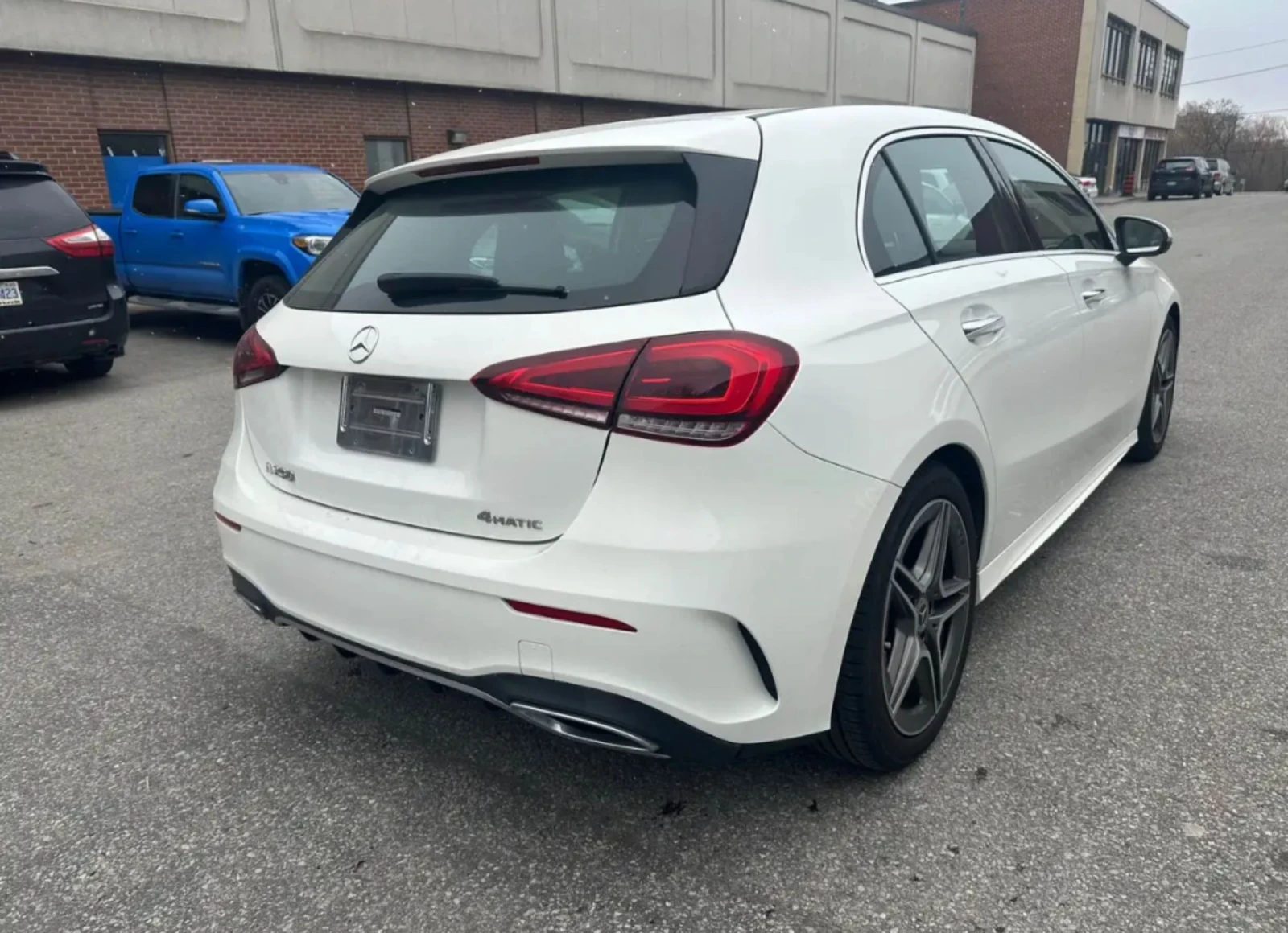 Mercedes-Benz A 250  * AMG пакет* * АвтоКредит* (ЦЕНА ДО БГ) - изображение 7