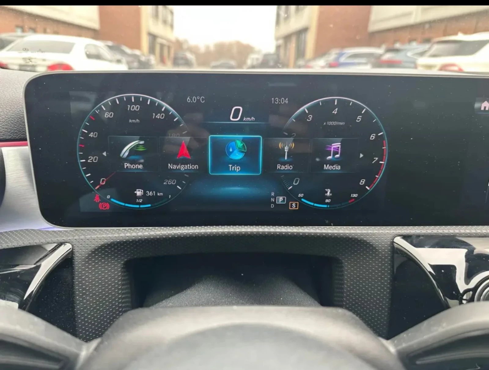 Mercedes-Benz A 250  * AMG пакет* * АвтоКредит* (ЦЕНА ДО БГ) - изображение 8