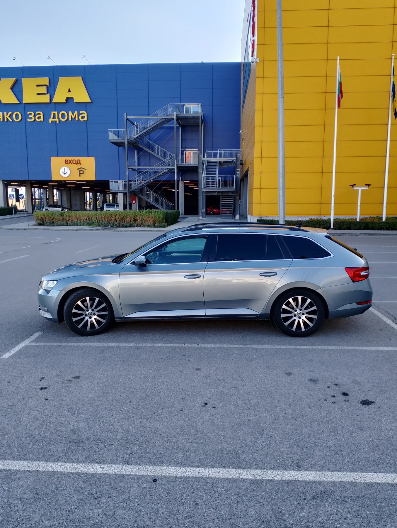 Skoda Superb  - изображение 9