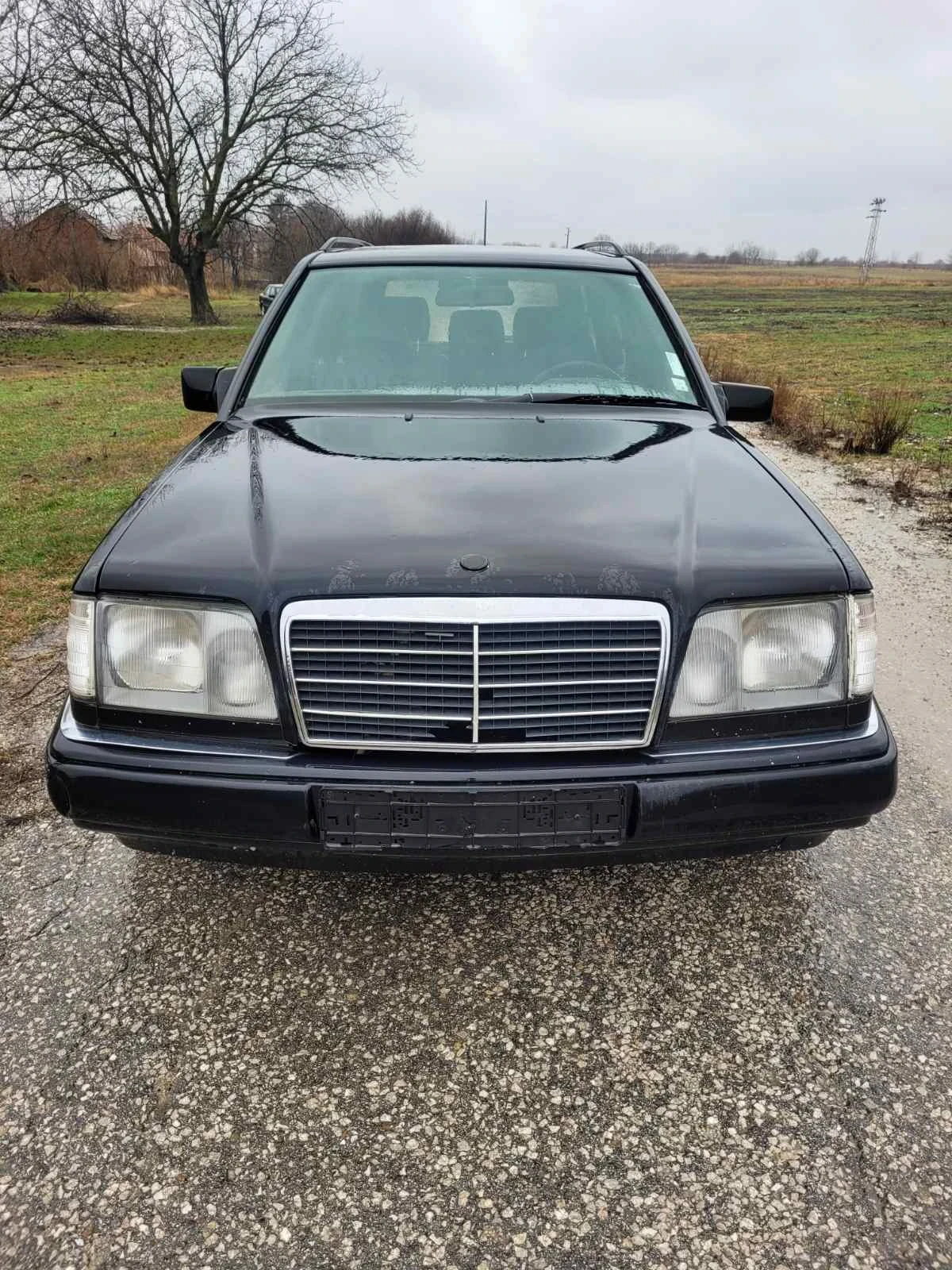 Mercedes-Benz 124 На части - изображение 9