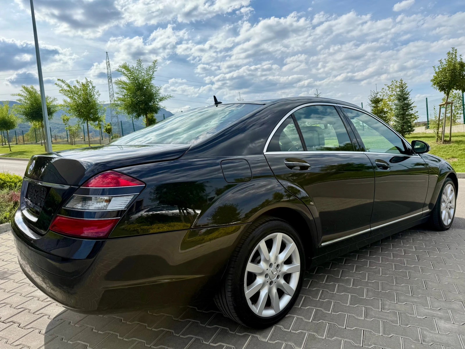 Mercedes-Benz S 320 4-MATIC* DISTRONIC PLUS* NIGHT VISION*  - изображение 4