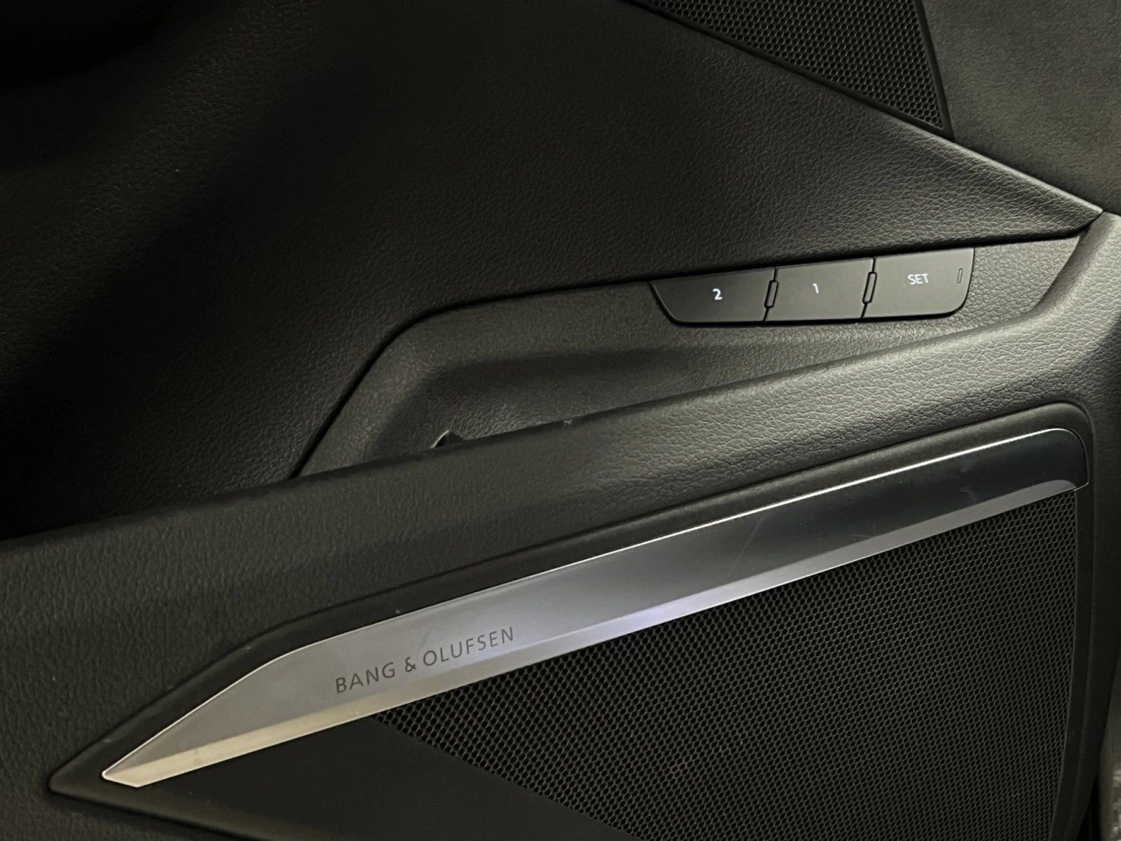 Audi E-Tron 95 kWh S Line 503 hp | Mobile.bg   14