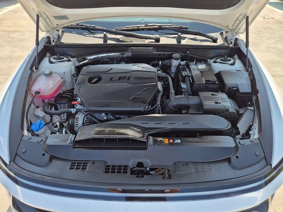 Hyundai Sonata 2.0 LPG Business 2 * НАЙ-ДОБРА ЦЕНА В БЪЛГАРИЯ*  - изображение 10