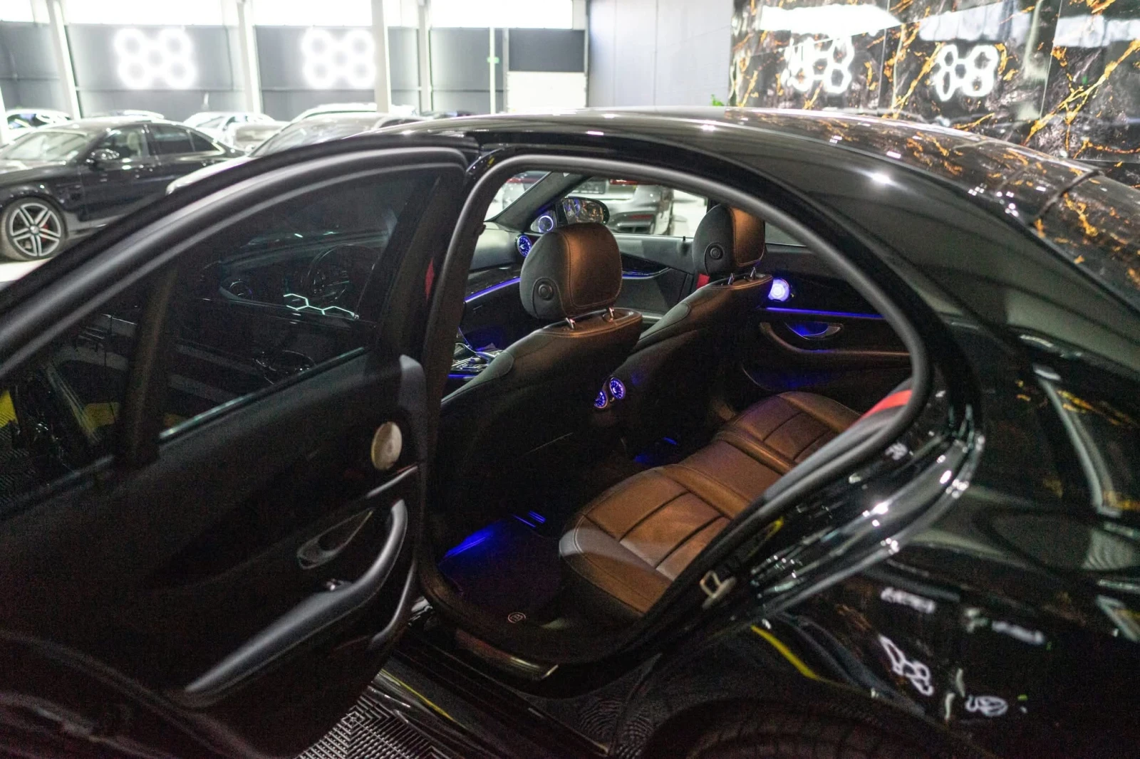 Mercedes-Benz E 220 D FULL BRABUS 800 PACK 3D BURMEISTER ������ 100% | Mobile.bg � ����������� 15