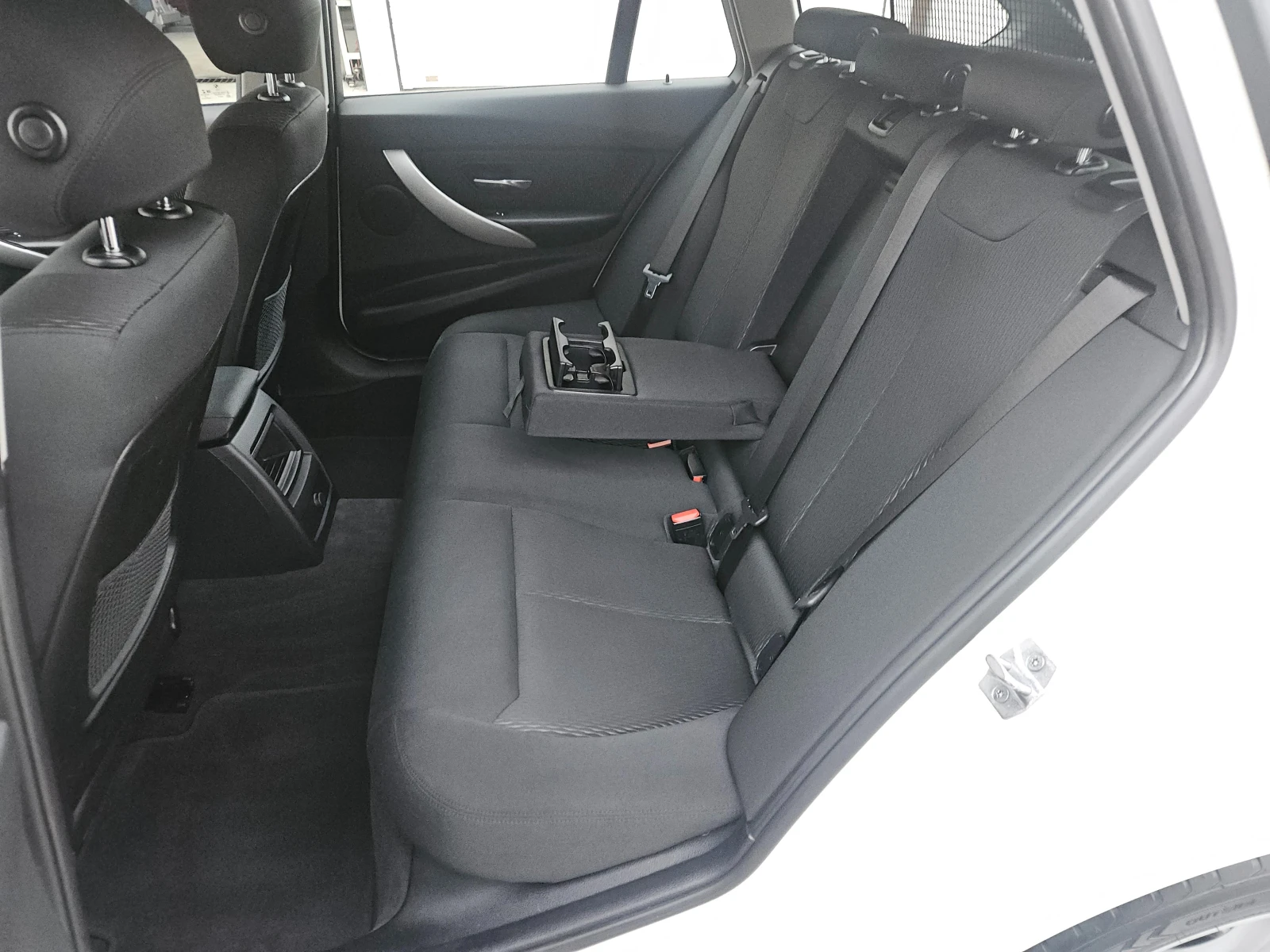 BMW 316 2.0D/BLACK FRIDAY/SPORT/8./LED/NAVI/XENON/ | Mobile.bg   16