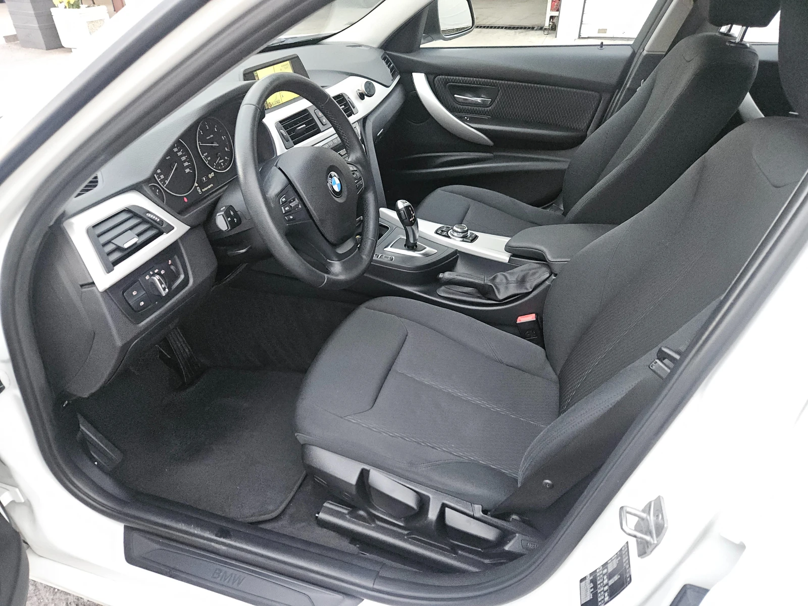 BMW 316 2.0D/BLACK FRIDAY/SPORT/8с.к/LED/NAVI/XENON/БЛУТУТ - изображение 9