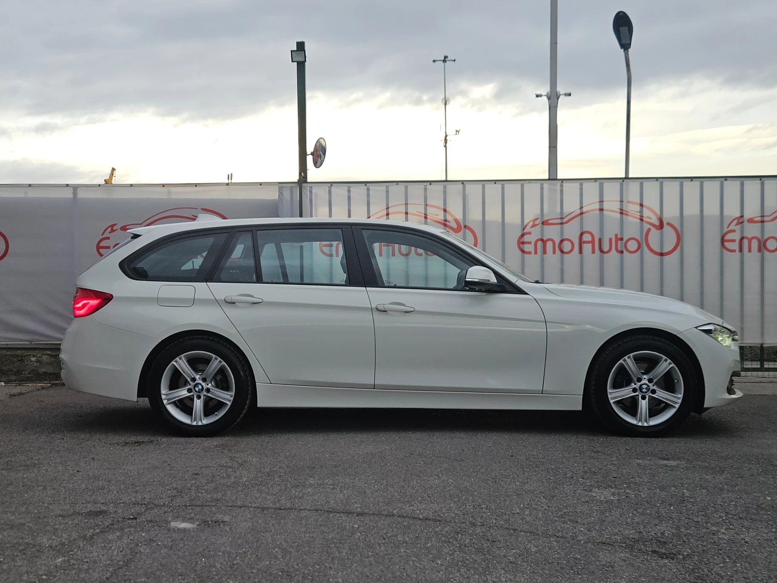BMW 316 2.0D/BLACK FRIDAY/SPORT/8с.к/LED/NAVI/XENON/БЛУТУТ - изображение 2