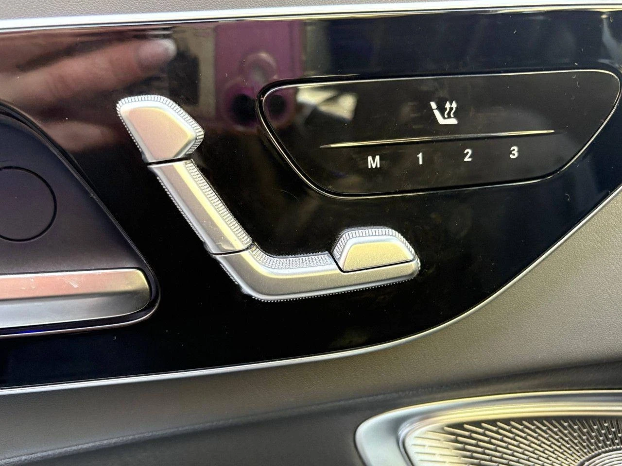 Mercedes-Benz CLE 53 AMG 4MATIC+ CARBON PAKET NIGHT PAKET - изображение 8