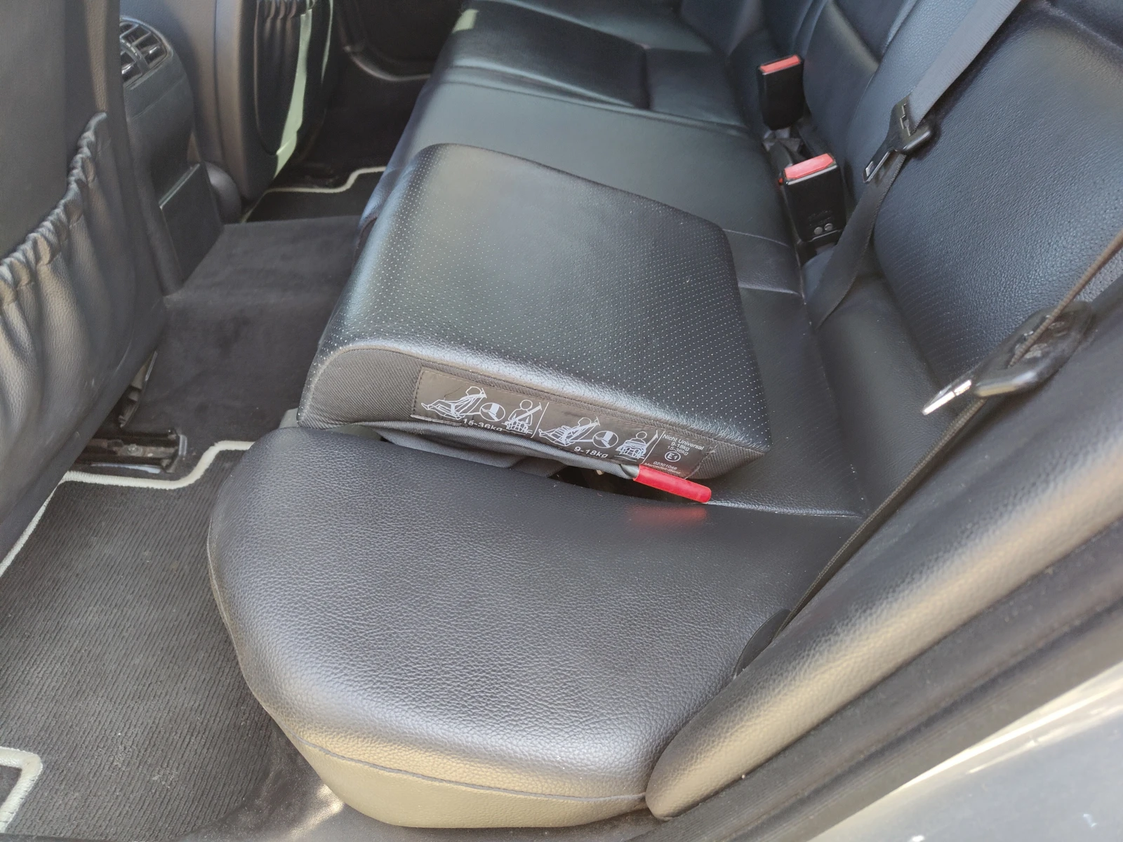 Mercedes-Benz C 280 LPG 7G, снимка 13 - Автомобили и джипове - 53745734