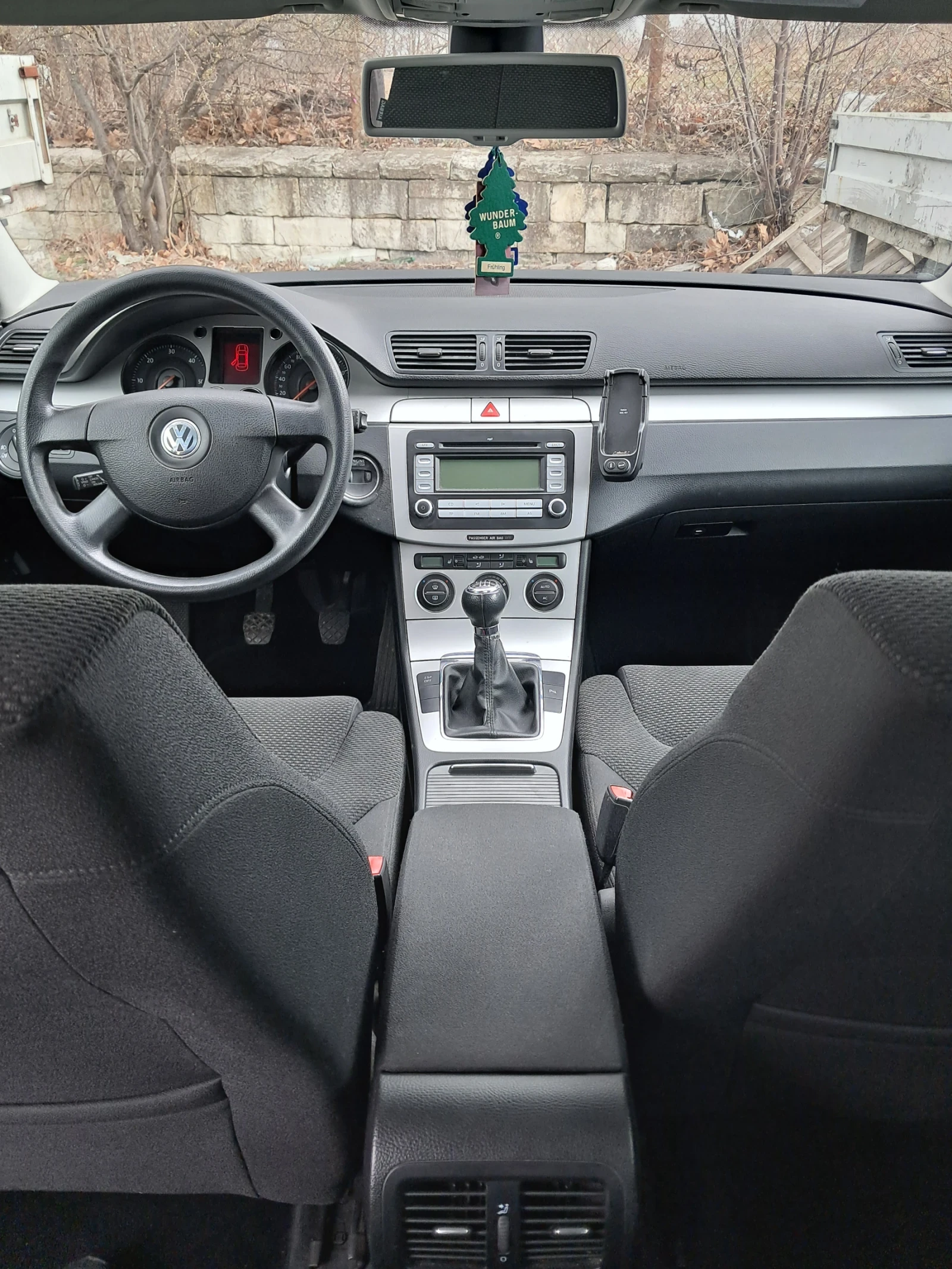 VW Passat, снимка 5 - Автомобили и джипове - 53770692