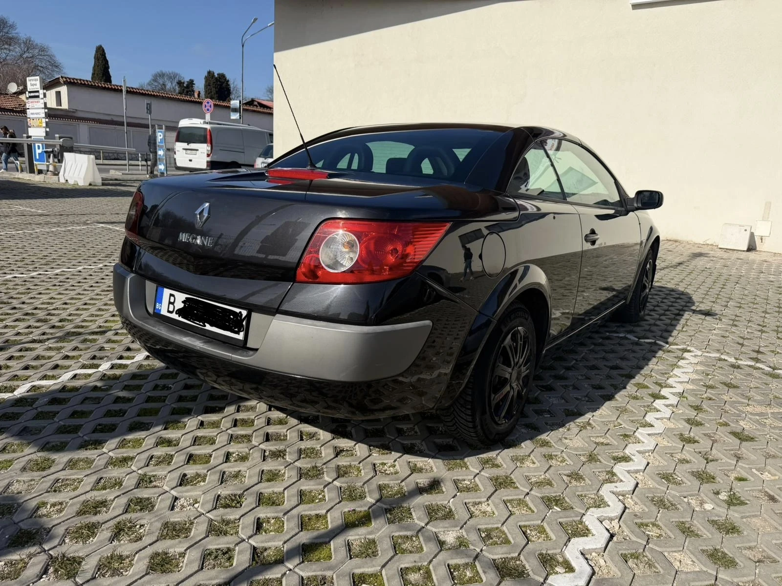 Renault Megane Реални Кm - Full - Максимално Оборудване- Уникален, снимка 2 - Автомобили и джипове - 53799328