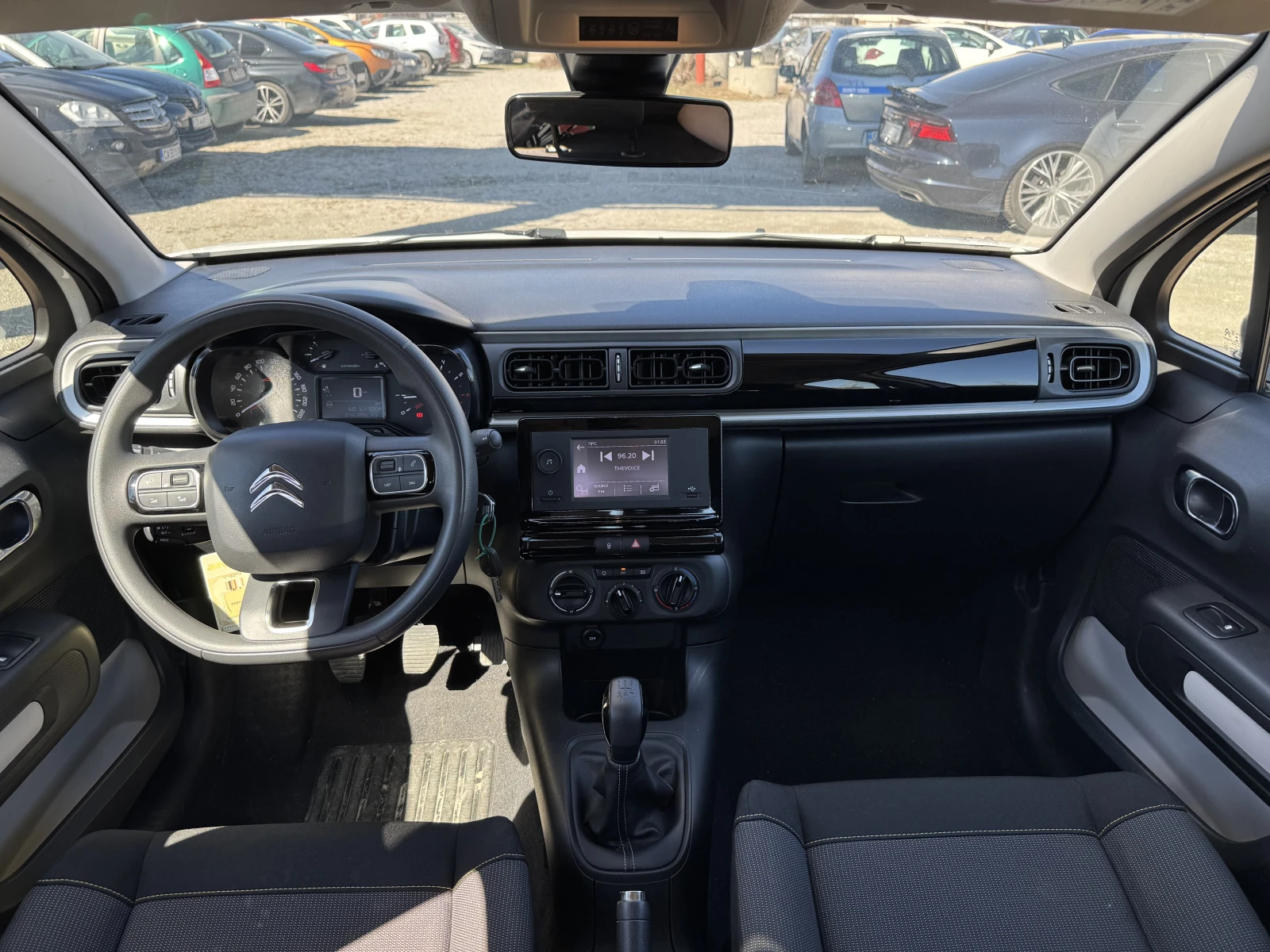 Citroen C3 PureTech Бензин * ЛИЗИНГ * N1 * 1+ 1 места *  , снимка 7 - Автомобили и джипове - 53839656