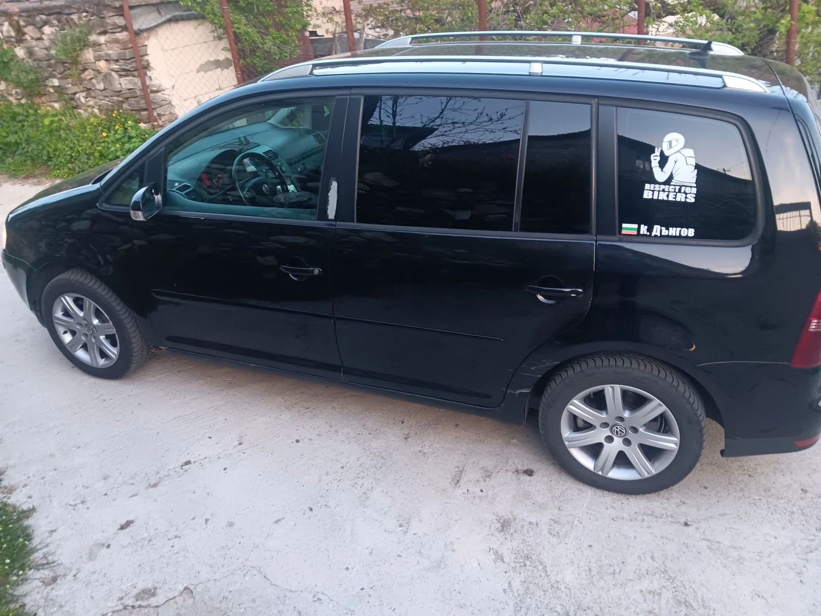 VW Touran, снимка 3 - Автомобили и джипове - 54367050