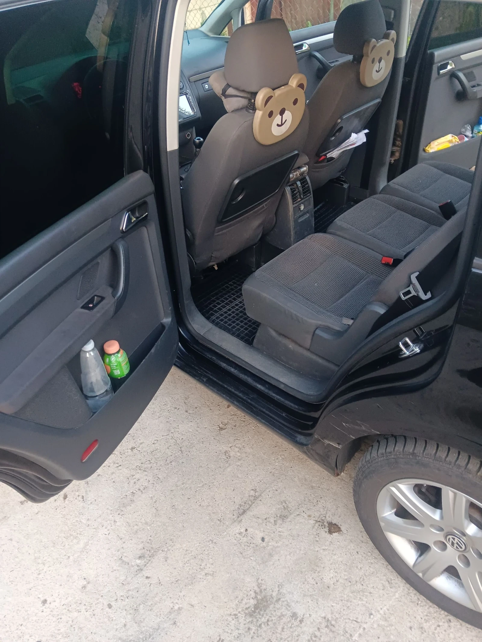 VW Touran, снимка 9 - Автомобили и джипове - 54367050