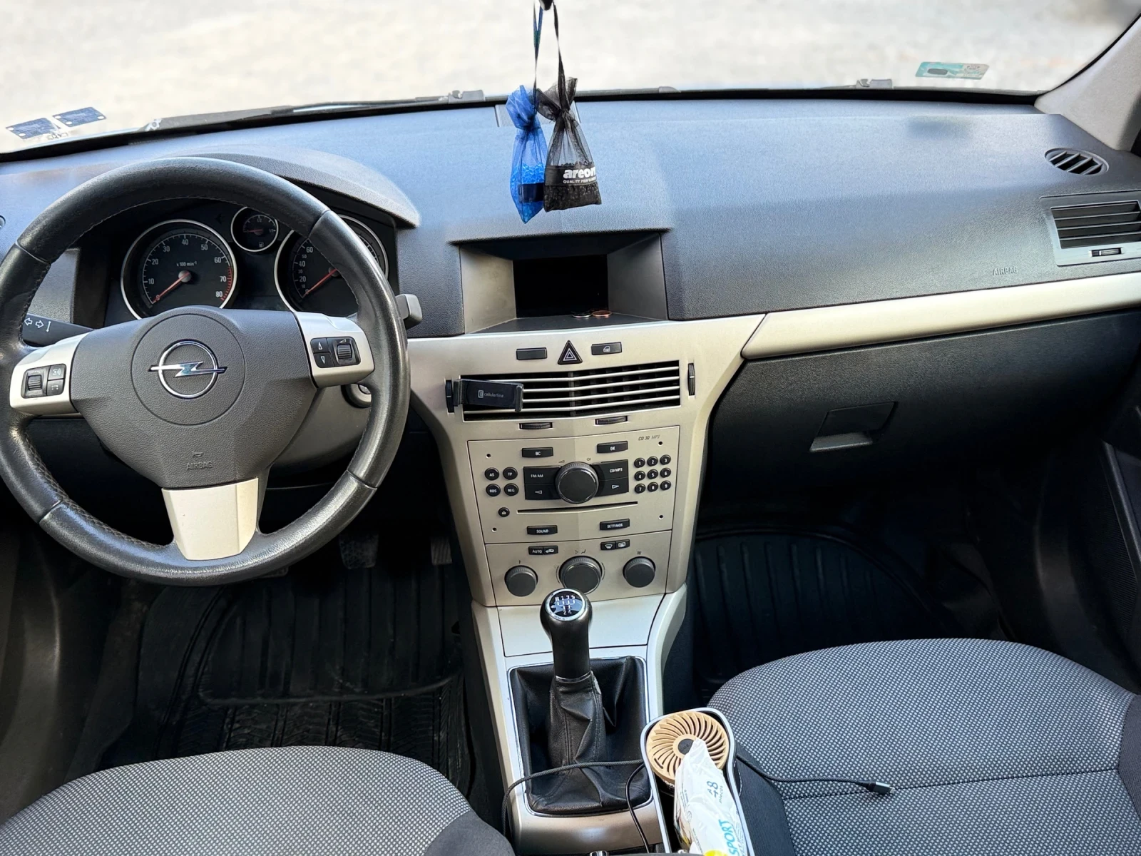 Opel Astra, снимка 7 - Автомобили и джипове - 54568469