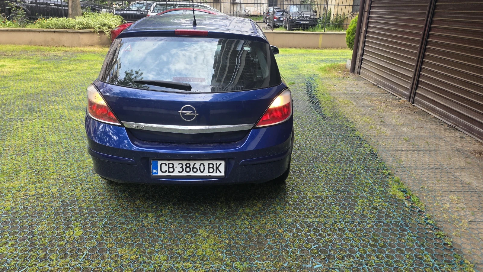 Opel Astra, снимка 2 - Автомобили и джипове - 54759524