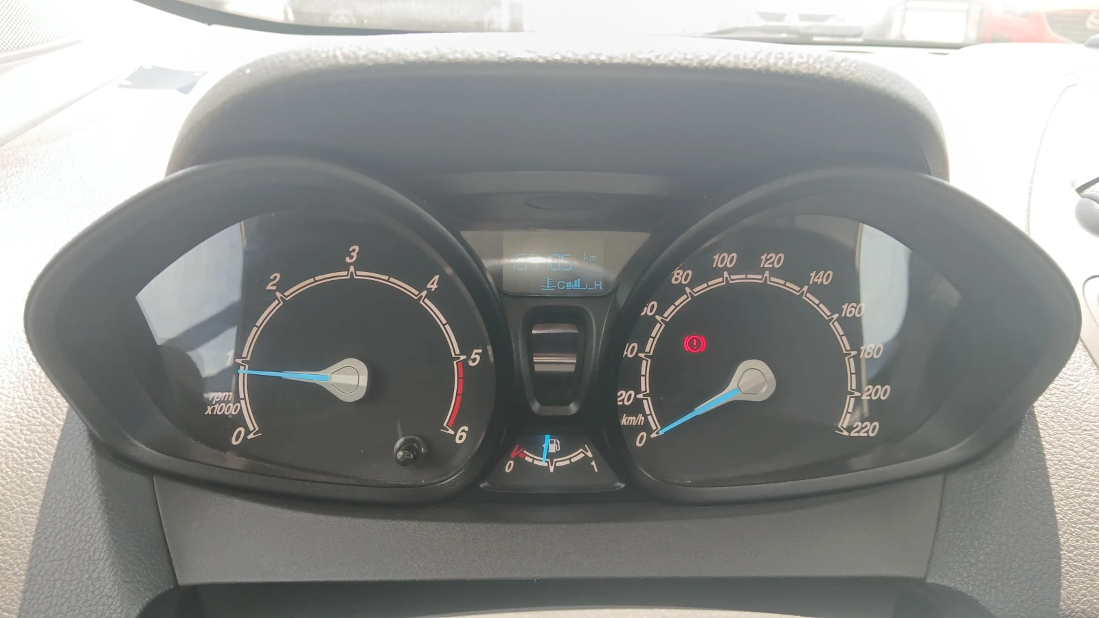 Ford Courier, снимка 8 - Автомобили и джипове - 55216901
