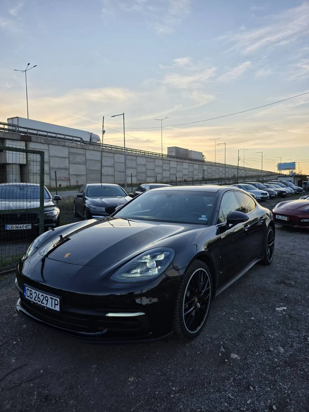 Porsche Panamera, снимка 2 - Автомобили и джипове - 55426284