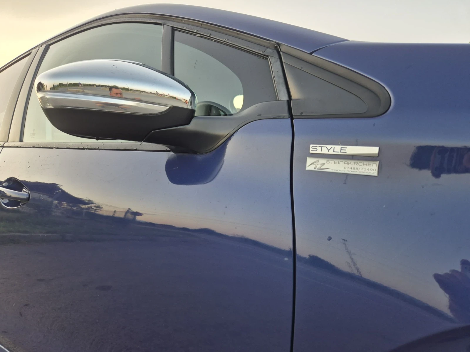 Peugeot 208 1.2i STYLE Подгрев Нави, снимка 9 - Автомобили и джипове - 55647121