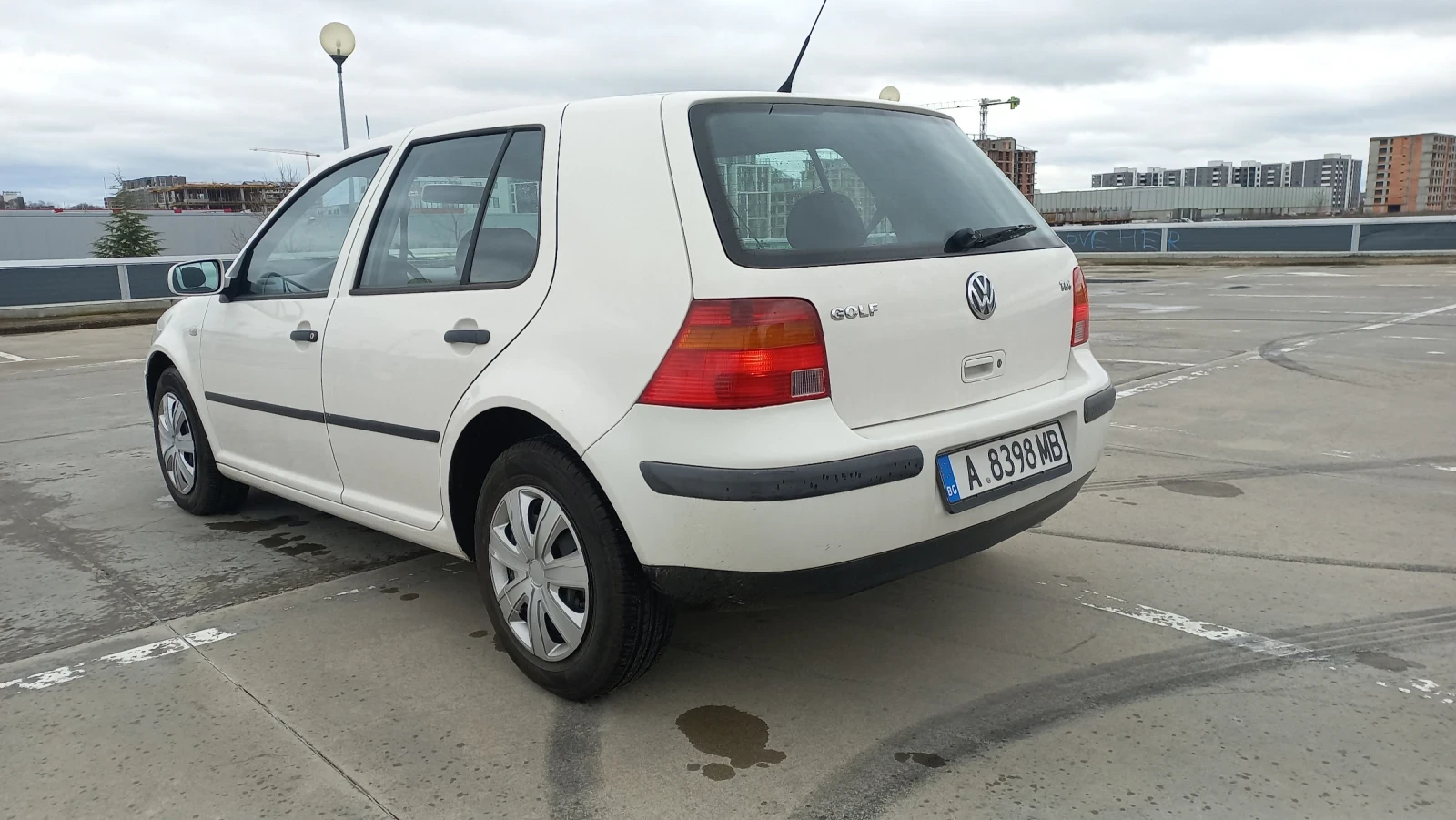 VW Golf 1.9 90 кс АВТОМАТИК, снимка 7 - Автомобили и джипове - 55828908