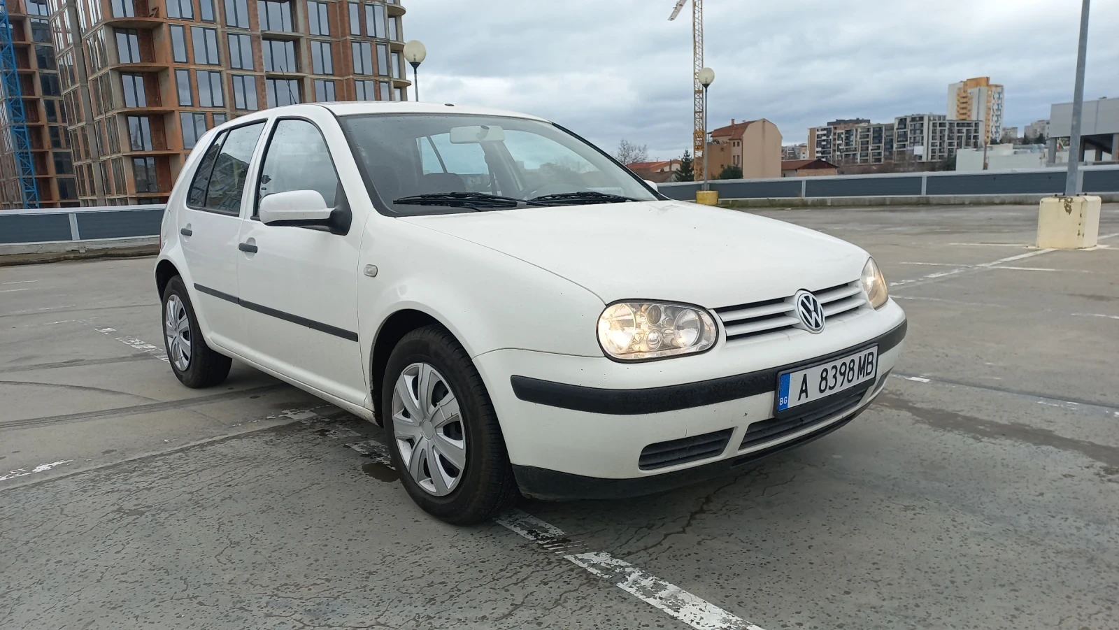 VW Golf 1.9 90 кс АВТОМАТИК, снимка 3 - Автомобили и джипове - 55828908