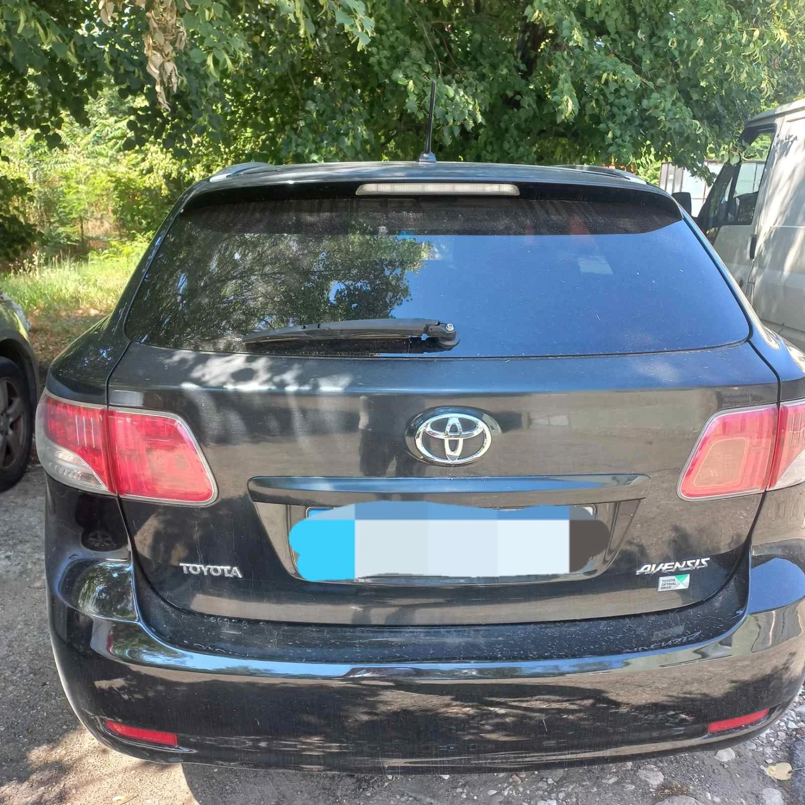 Toyota Avensis 2.0, снимка 4 - Автомобили и джипове - 56024480
