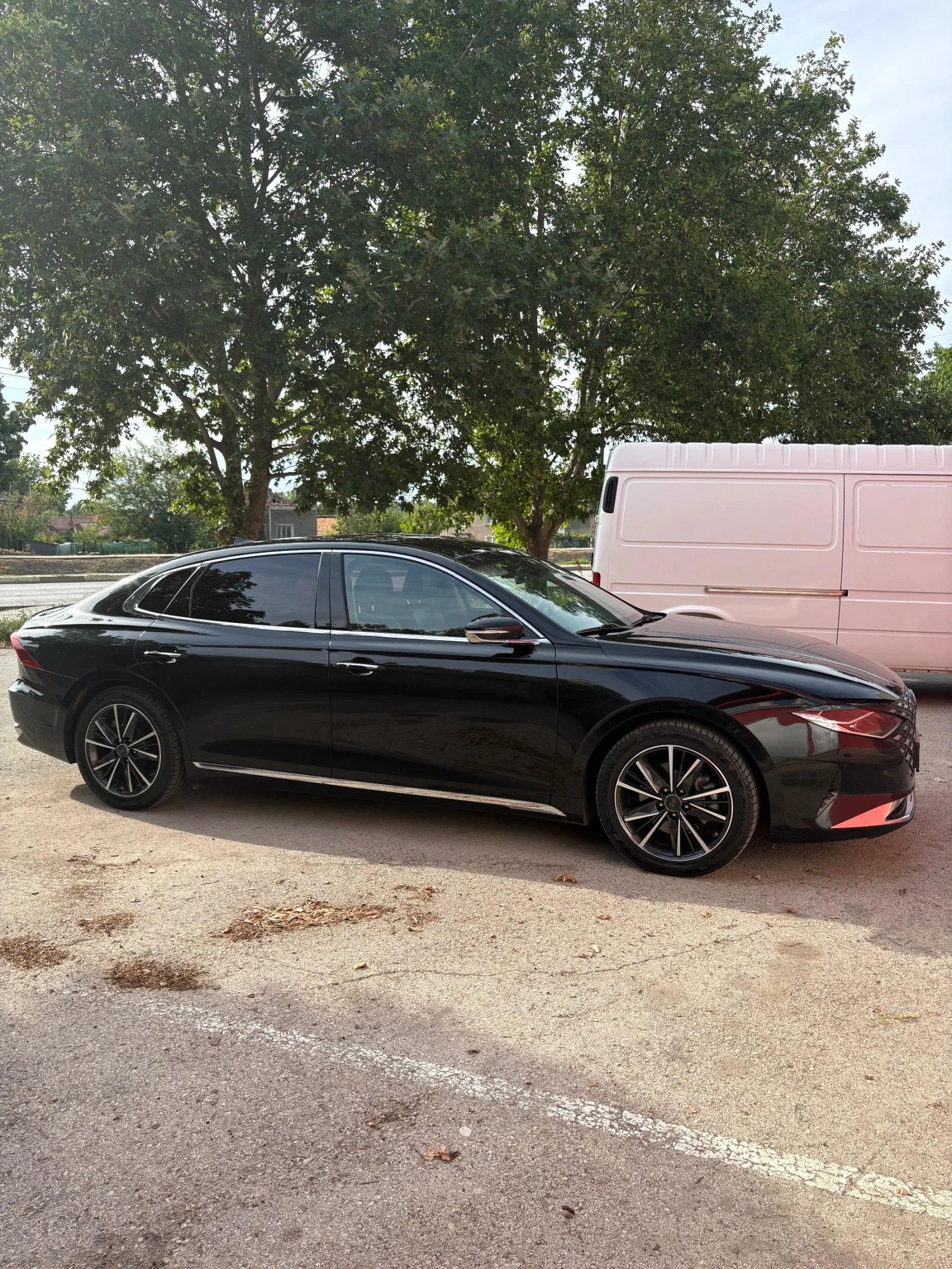 Hyundai Grandeur, снимка 6 - Автомобили и джипове - 56258578